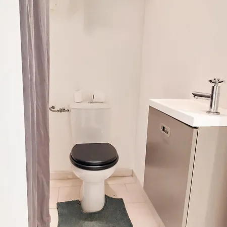 Apartment Pres Du Marche, Gare Et Port A 5mn *