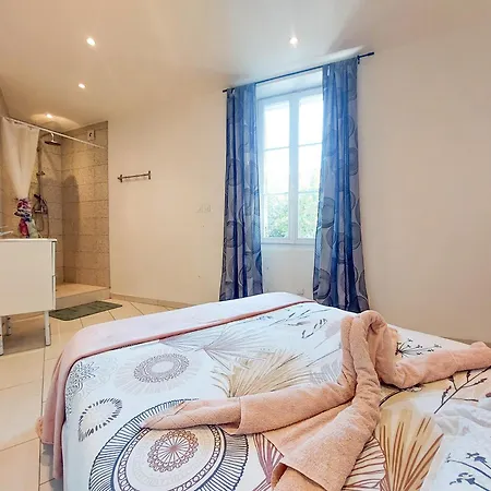Pres Du Marche, Gare Et Port A 5mn Apartment Toulon